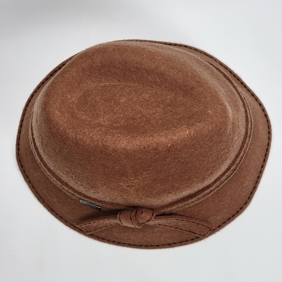 Betmar 100% Wool Mia Felt Fedora with Contrast Stitching and Bow, Pecan, EUC - Picture 2 of 9